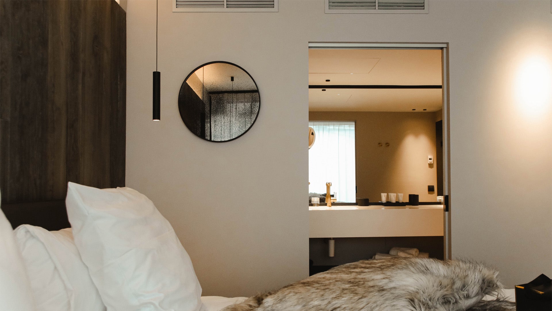 Slider image 3